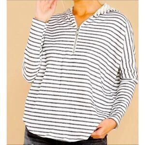 Jolie Grey Stripe Quarter Zip Hoodie Sz Small